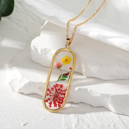 Luminous Gilded Floral Resin Necklace