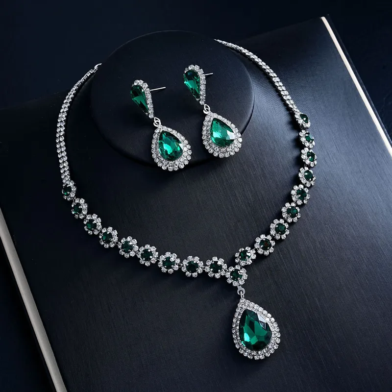 Emerald Diamond Banquet Necklace Earrings Set